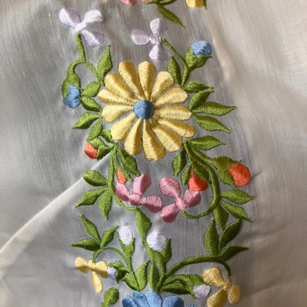 1950/60s vintage embroidered long sleeve shirt - Picture 12 of 13